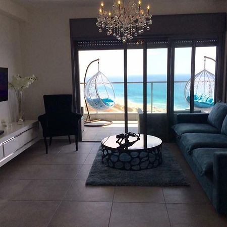 Panorama Apartment " City Garden " Bat Yam Esterno foto